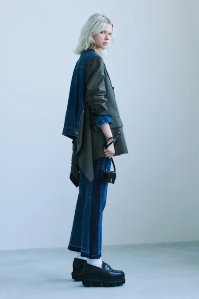 Look 8